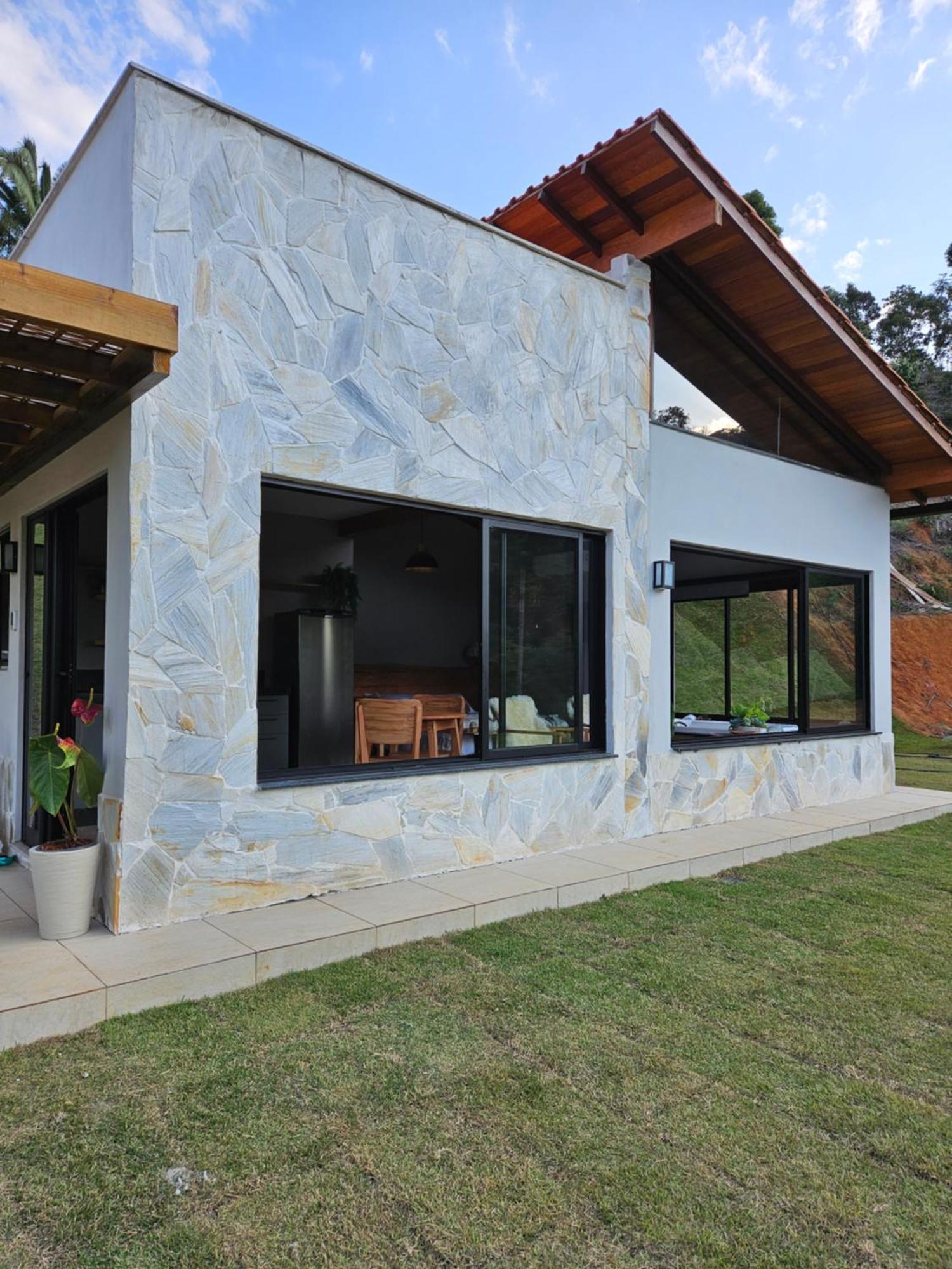 Vila Pinheiro Villa Santa Teresa  Esterno foto